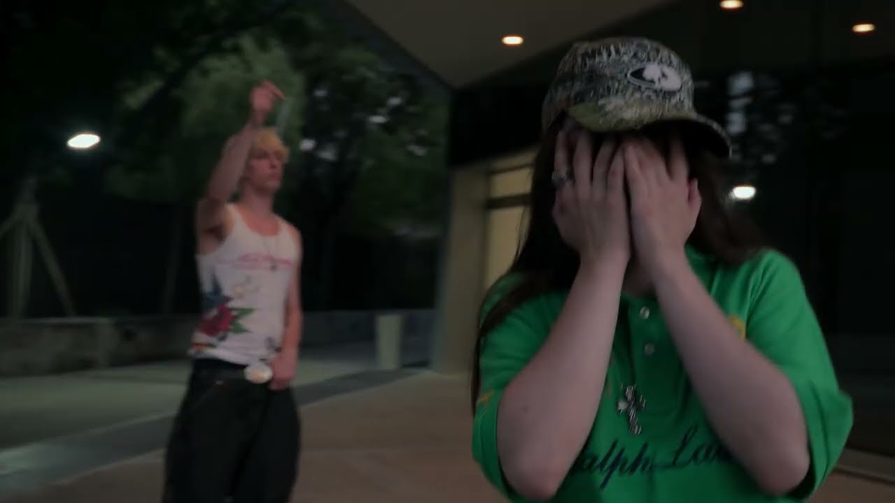 Lion, Pausrrr - Como terminamos asi