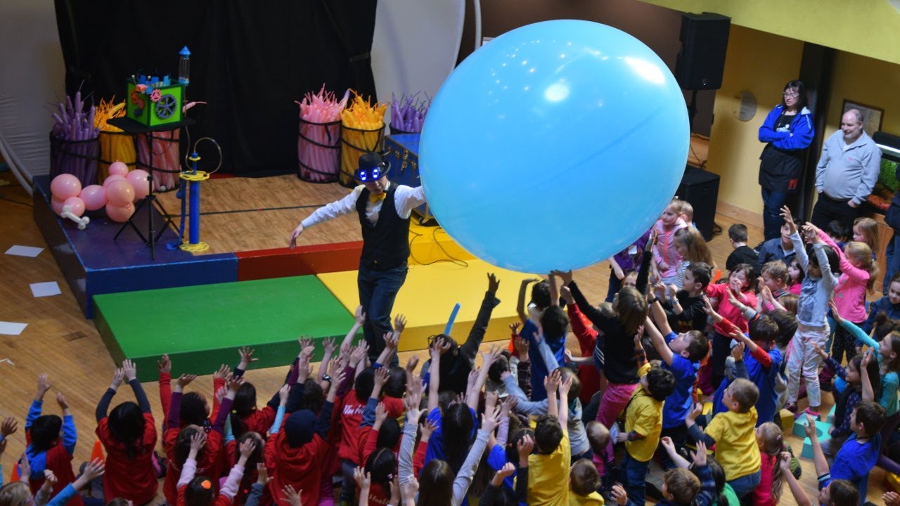 The Balloon Making Machine