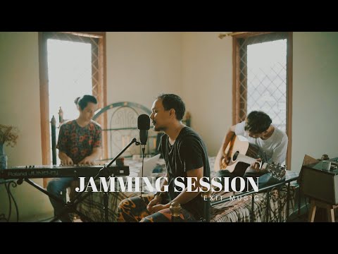 Exit Music - RadioHead (Cover Live Musik Kamar)  Jamming Session