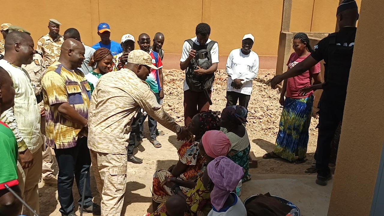 Campagne humide 2026 : À Réo, Ismaël Sombié lance la distribution massive d’intrants