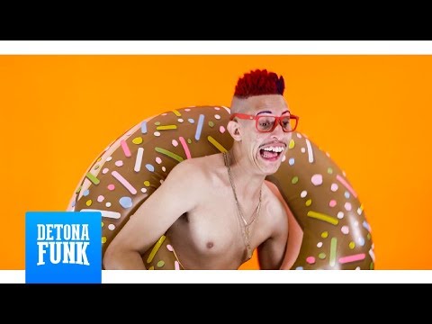 MC Modelo - Eu Sou Modelo (Web Lyric Oficial)