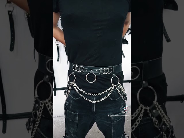 Vídeo relacionado con KZAQW 2 Piezas Cinturón para Niña, Cinturones de Cuero para Niños, Cinturón Ajustado para Niños con Purpurina, Cinturón de Ajustable, para Vestido Pantalones Vaqueros
