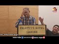 ye masaafat nahii.n aasaan kahaa.n jaataa hai