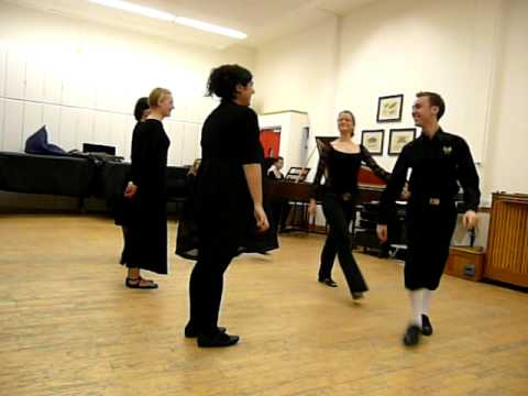 Country Dance - Baroque Dance Workshop in RCM London
