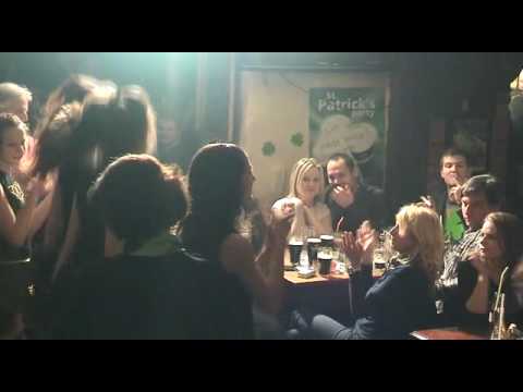 download lagu mp3 mp4 Molly Malone 20 Traditional Irish Favorites For St Patricks Day, download mp3 Molly Malone 20 Traditional Irish Favorites For St Patricks Day free downloadn, video klip Molly Malone 20 Traditional Irish Favorites For St Patricks Day