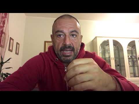 Se fa male nella parte posteriore del seno Esercizio Gitta con il video osteocondrosi cervicale