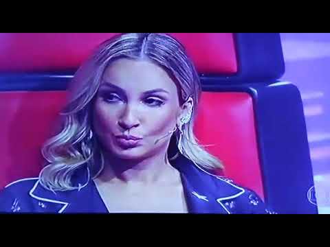 Luan douglas no the voice brasil cantando pra você