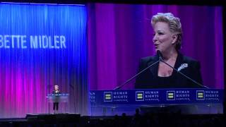 Bette Midler presents Pink with HRC's Ally for Equality Award