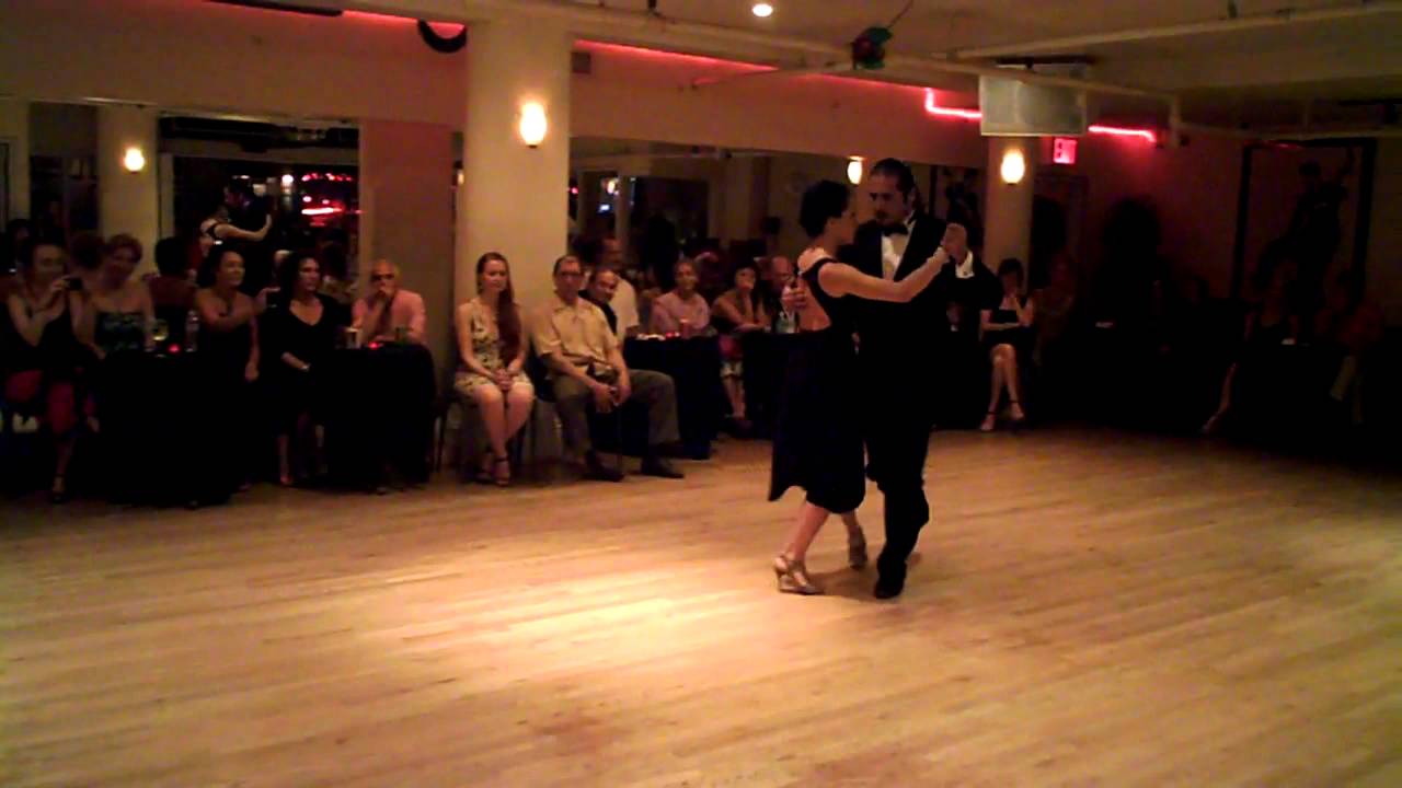 Veronica Palacios & Omar Quiroga: Argentine Tango @ Amarra's (3 of 3)