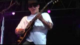 Robert Randolph and The Family Band