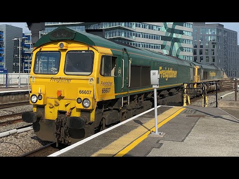 Freightliner Class 66607 + 66602 passing Bristol Temple Meads