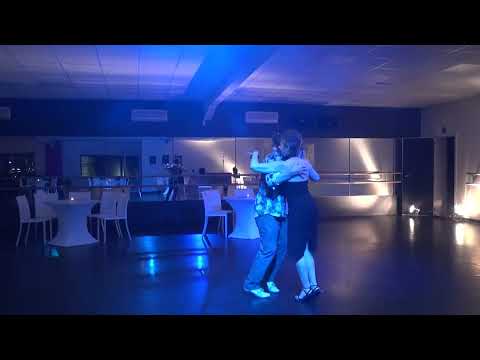 Françoise & JP: tango improvisation @ Eros Ramazotti