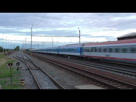 151.007-2 na vlaku IC 542 Moravan | spojené soupravy IC 542/SC 518 Pendolino