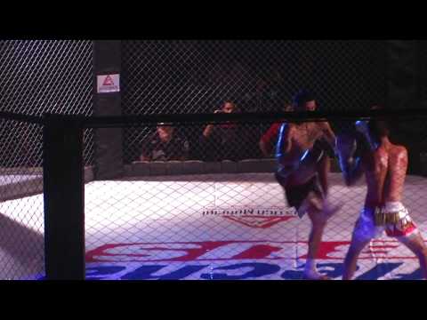 IGNACIO "EL MISIL" CAPLLONCH vs. MAXIMILIANO "EL MACHO" LUNA