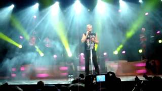 03. Fingers &amp; Thumbs (Cold Summer&#39;s Day) (Live In Porto Alegre).avi
