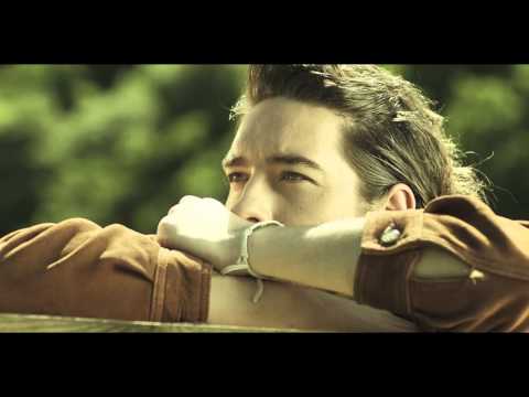 Burcu Aslan — Yanlış De video önizleme