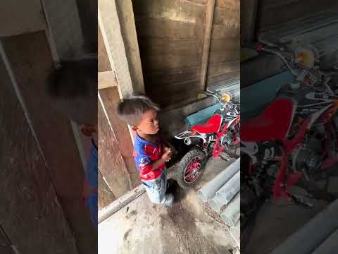 GA TEGA LAMA LAMA SEMBUNYIIN TRAIL IKRAM #shortsanta #funny #shortviral