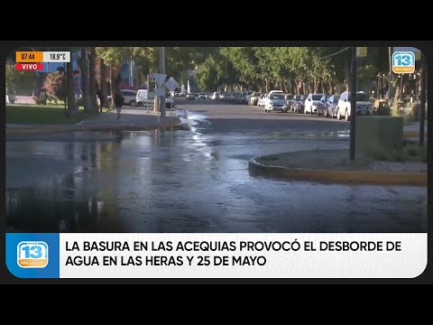 La basura en las acequias provocó el desborde de agua en Las Heras y 25 de Mayo