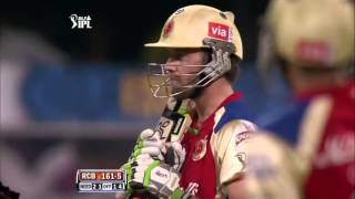 AB de Villiers Smashes Dale Steyn