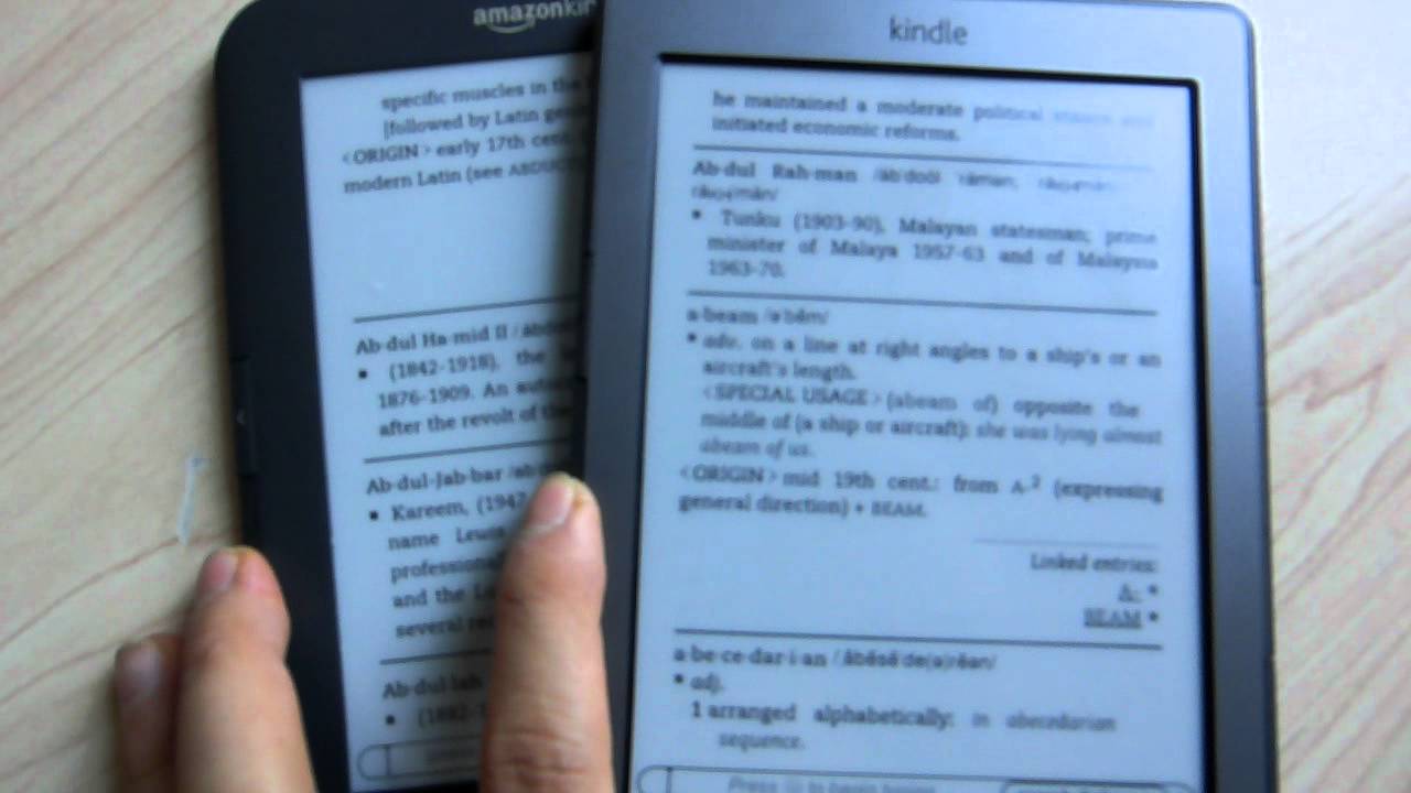 Page Turning: Kindle Keyboard (3rd-gen) vs Kindle (4th-gen) - YouTube