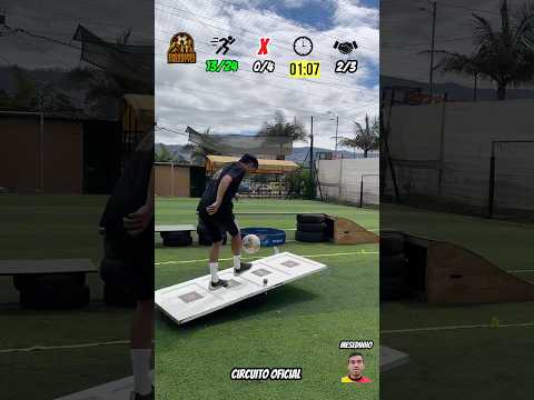 Comenta a tu amigo que pasaría este circuito ⚽️🔥👀 #paratii #futbol #futeball #soccer #fyp