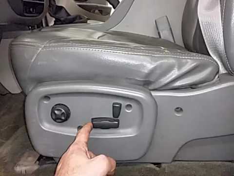 CJ0932 - 2002 Chevy Trailblazer - Driver Left Front Power Seat