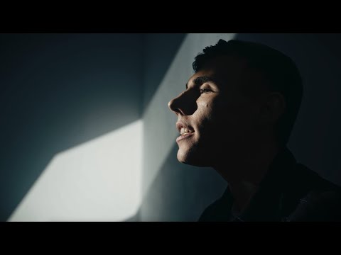 Asher Knight - Sweet But Psycho (Ava Max Cover)