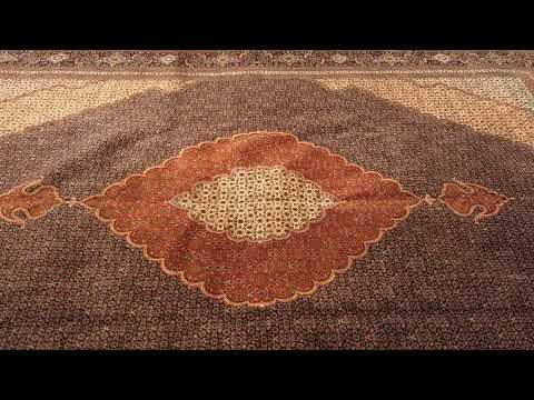 Tabriz Mahi 1215, 9’ 8” x 12’ 9”, 3rd quarter of the 1900s