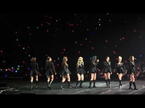 [FANCAM] 072119 TWICE 2019 WORLD TOUR - YES OR YES ‘TWICELIGHTS’ In Newark