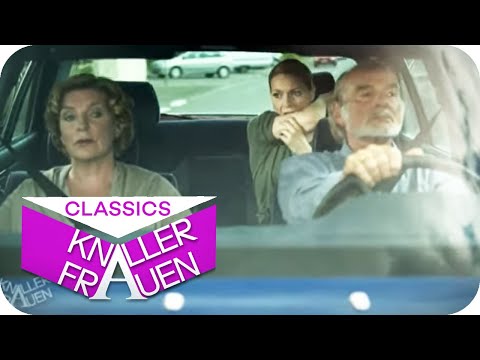 Furz im Auto | Knallerfrauen mit Martina Hill