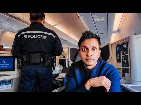 Cathay Pacific කැතේ පෑසිෆික් - Thief on the plane | ප්ලේන් එකේ හොරෙක්