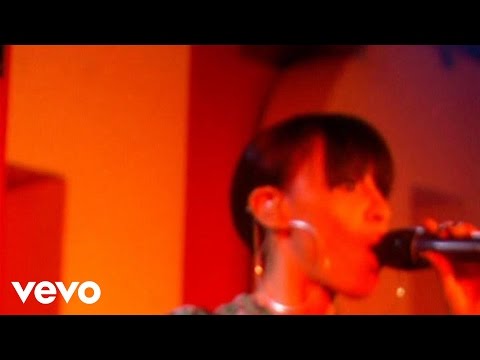 Sugababes - Round Round (Yahoo! Sessions)