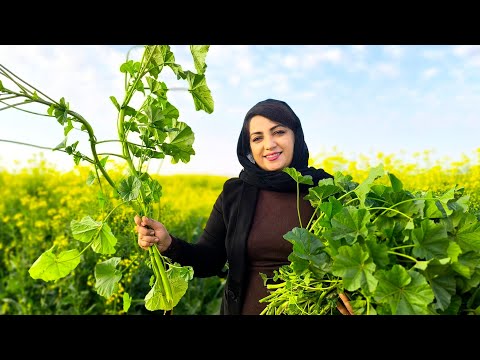 Village Life Iran / Traditional Bread & Wild Greens