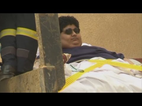 1344 pound man airlifted out of house: Saudi Arabian king orders obese man to get treatment