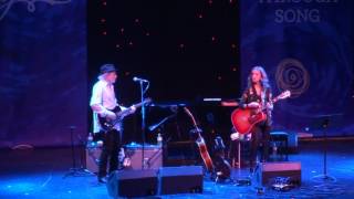 Patty Griffin -- Stay On The Ride