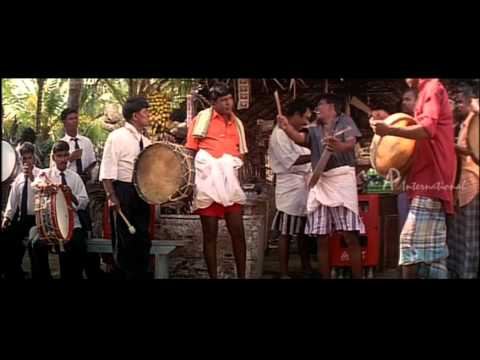 Kovil Tamil Movie - Vadivelu creates problem between Indian and western music instruments