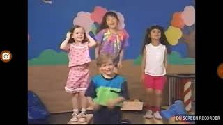 Bible Action Songs 1: What A Mighty God We Serve