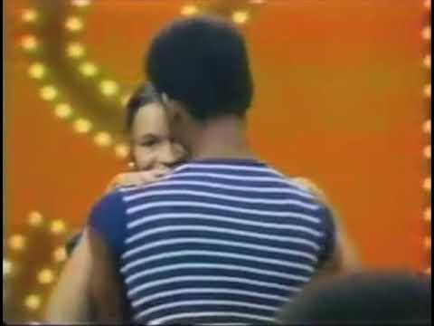 Soul Train Dancers | Aretha Franklin- Call Me
