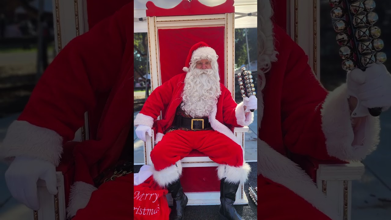 Promotional video thumbnail 1 for Holiday of Wonders