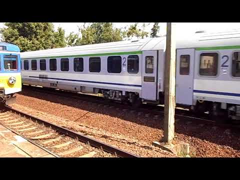 EP09  - 039 z EIC Do Kołobrzegu jedzie przez stacje Reda