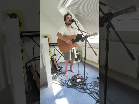 Live Performance Thumbnail