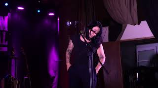 Lucy Spraggan - The Sunday Song LIVE - Cottingham 27/08/17