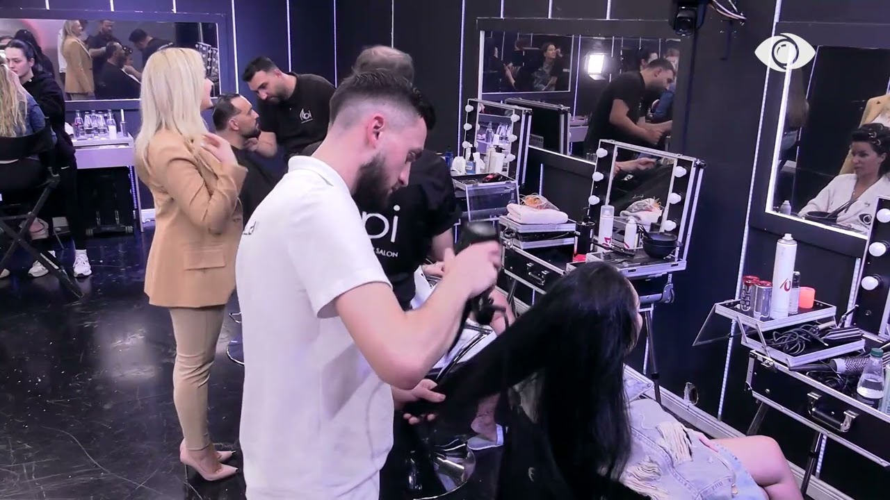 Banorët përgatiten për spektaklin e mbrëmjes