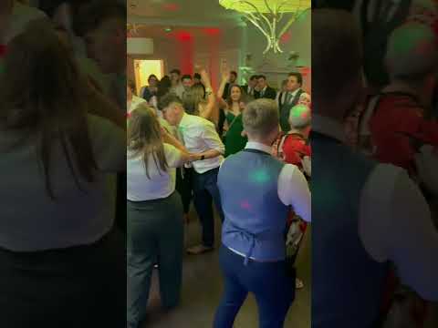 DJ Laura Mac video.