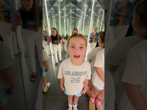 KIDS vs MOMS.. Who Wins? @scarlettandtiania @dlafam#garzacrew #tiktok #shorts