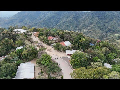 En Drone | El Higueral, San Francisco Morazán, Chalatenango 