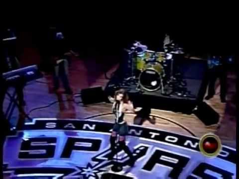 Baby Im In Love Live In Nba - Thalia