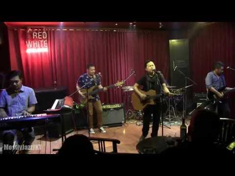 Sandhy Sondoro - Forever My Queen @ Mostly Jazz 28/05/14 [HD]