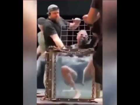 Thumbnail for Ginuwine Passes Out  during Criss Angel Rehearsal by sang