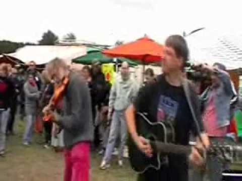 KLAUS DER GEIGER & UWE DOVE - Strassenmusik, Herzberg, 2011